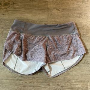 Lululemon Speed Up 2.5” LR shorts